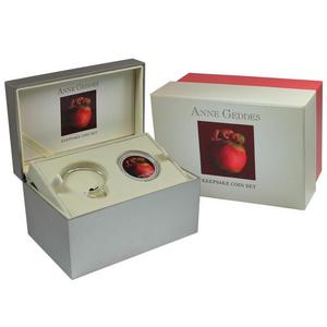 2012 New Zealand 1oz Silver Anne Geddes Keepsake Girl Coin and Bracelet Set
