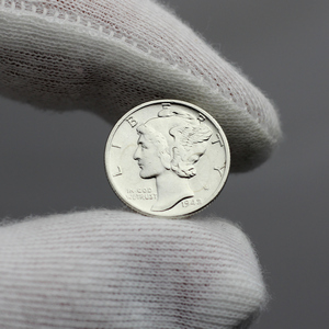 Date Our Choice 90% Silver Mercury Dime XF/AU Condition Date Our Choice 90% Silver Mercury Dime XF/AU Condition
