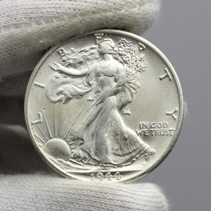 1944 S Silver Walking Liberty Half Dollar AU/BU Condition 1944 S Silver Walking Liberty Half Dollar AU/BU Condition