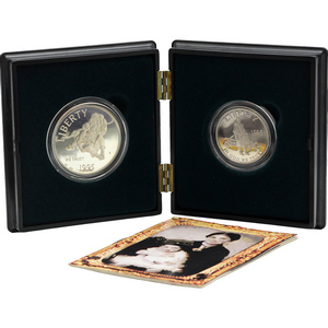 1995 S Civil War Battlefield Preservation Silver Dollar and Half Dollar PF Coins 2pc Set in Union Case Packaging 1995 S Civil War Battlefield Preservation Silver Dollar and Half Dollar PF Coins 2pc Set in Union Case Packaging