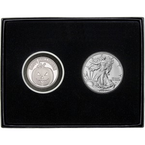 Halloween Pumpkin 1/2oz Medallion and 2026 Silver Eagle 2 Pc Box Set Halloween Pumpkin 1/2oz Medallion and 2026 Silver Eagle 2 Pc Box Set