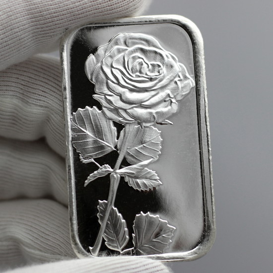 Close Up of Silver Rose 1oz Bar