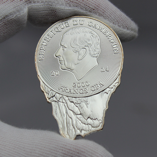 2024 Cameroon Silver Iceberg Colorized 1oz Coin in OGP 2024 Cameroon Silver Iceberg Colorized 1oz Coin in OGP