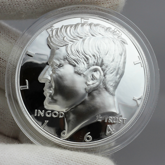 (2022) Kennedy Half Dollar American Legacy Collection 1oz Silver High Relief Domed Proof Round in Gift Box (2022) Kennedy Half Dollar American Legacy Collection 1oz Silver High Relief Domed Proof Round in Gift Box